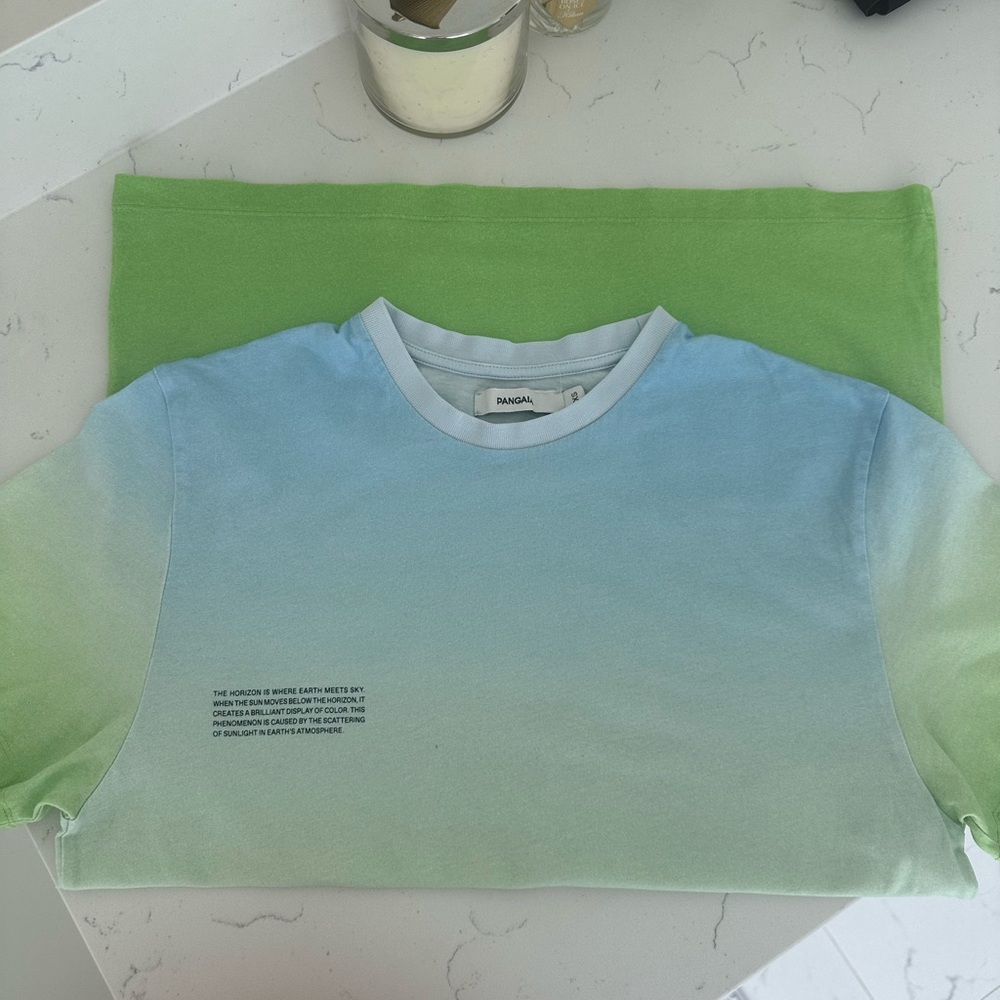 Pangaia T-shirt Ombre!